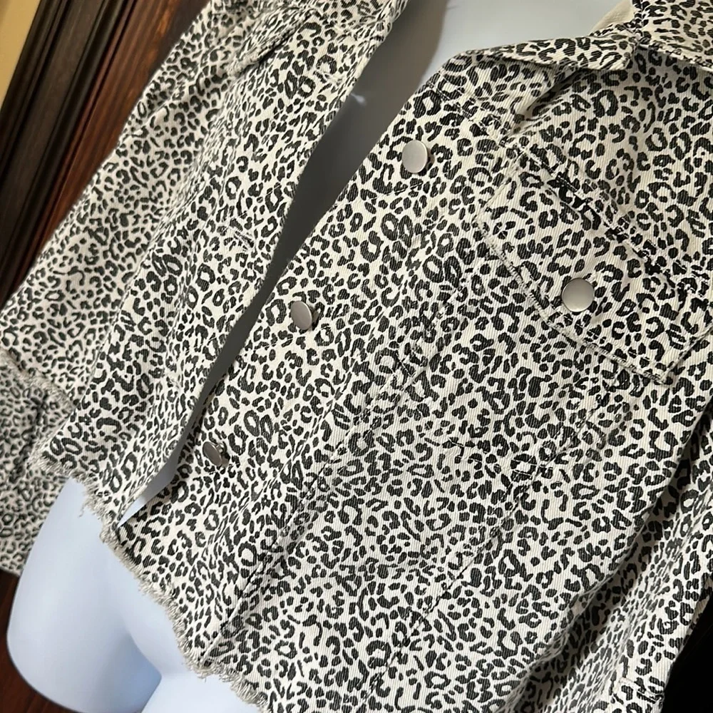 Leopard jacket